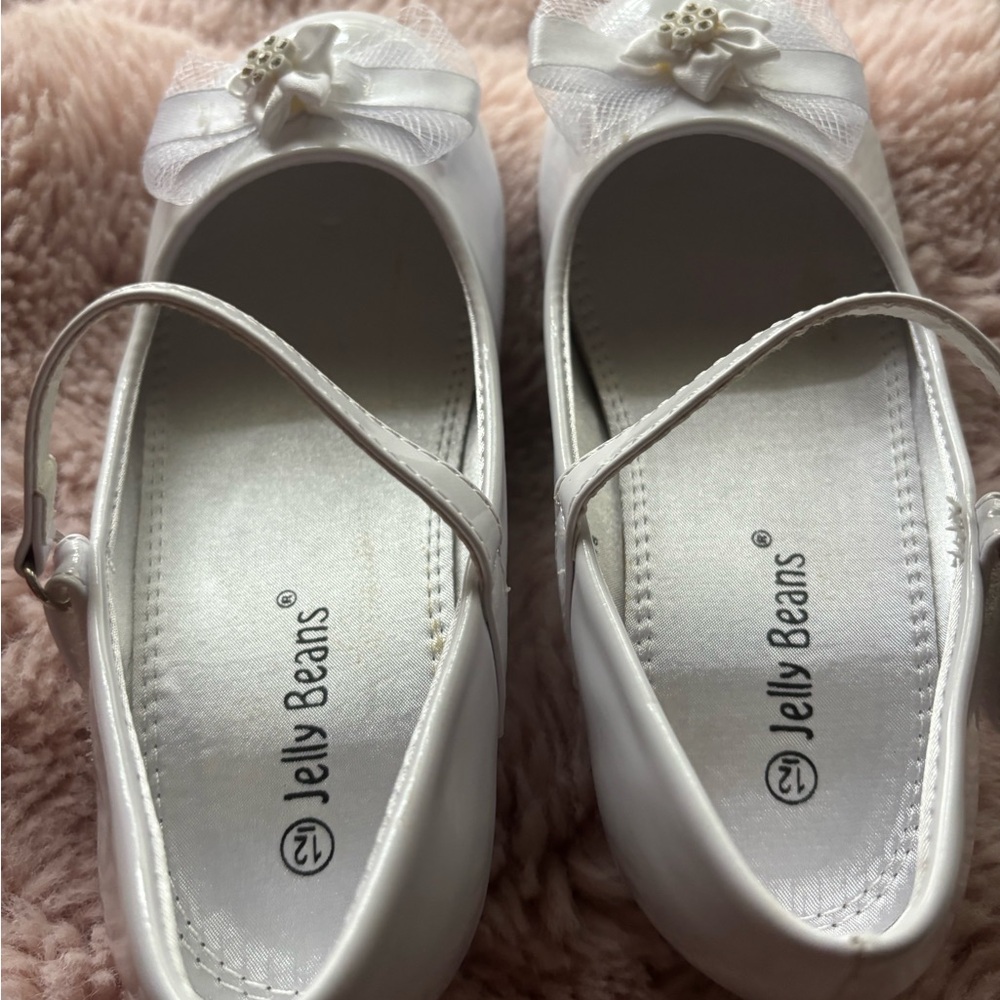 Jelly Beans White Dress Shoes with Bow Embellishment